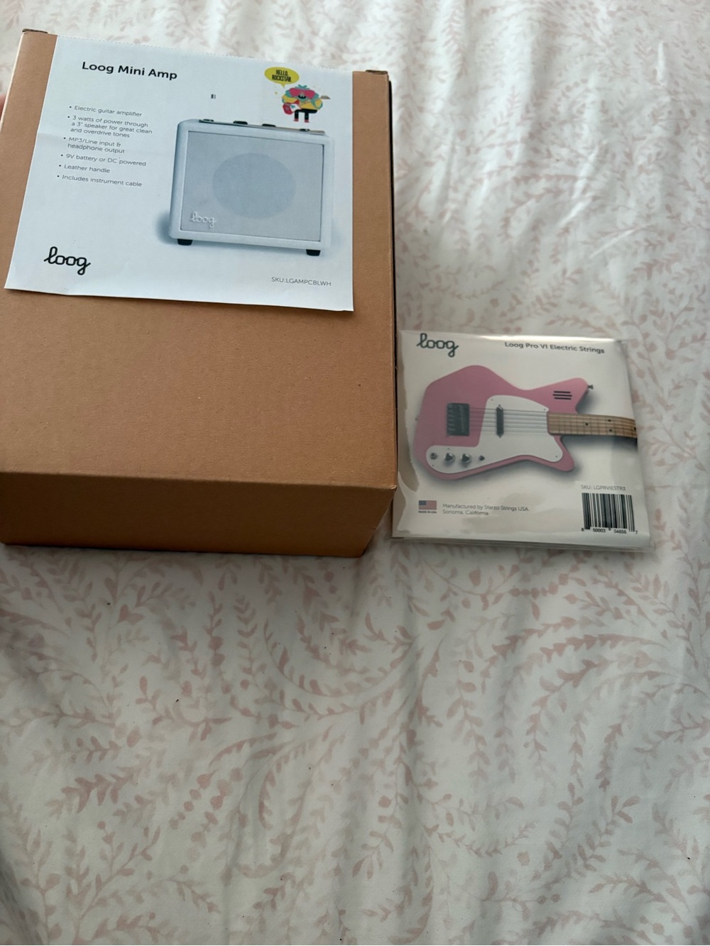 Brand new loog mini electric guitar amp and strings
